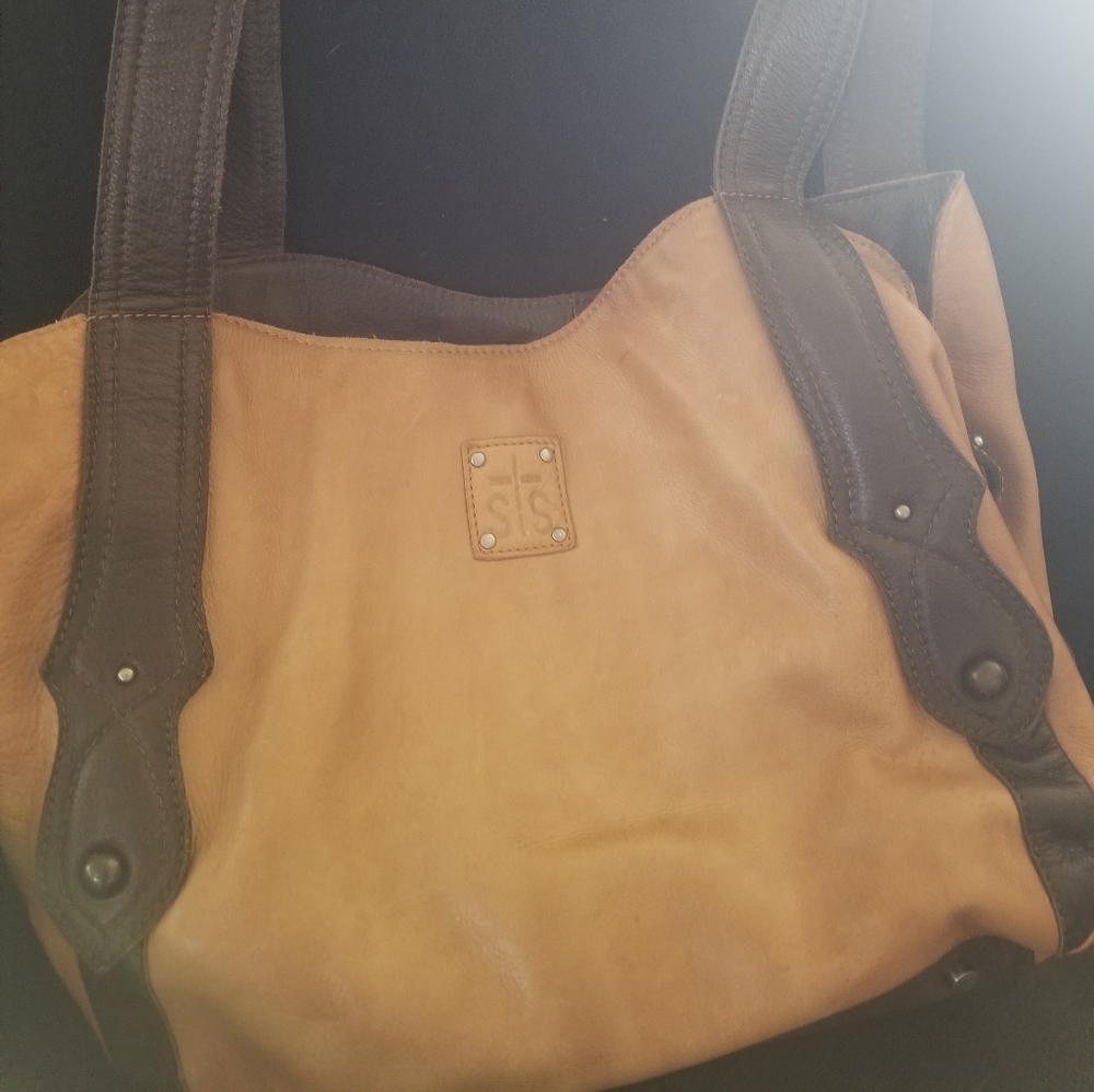 Sts ranchwear  bag downsizing